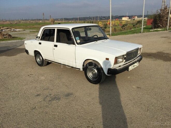 LADA (VAZ) 2107 2004, 179,000 km - 1.6 л - Bakı