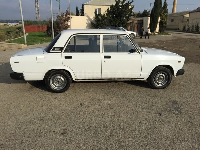LADA (VAZ) 2107 2004, 179,000 km - 1.6 л - Bakı