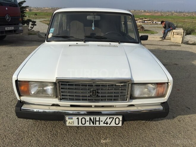 LADA (VAZ) 2107 2004, 179,000 km - 1.6 л - Bakı
