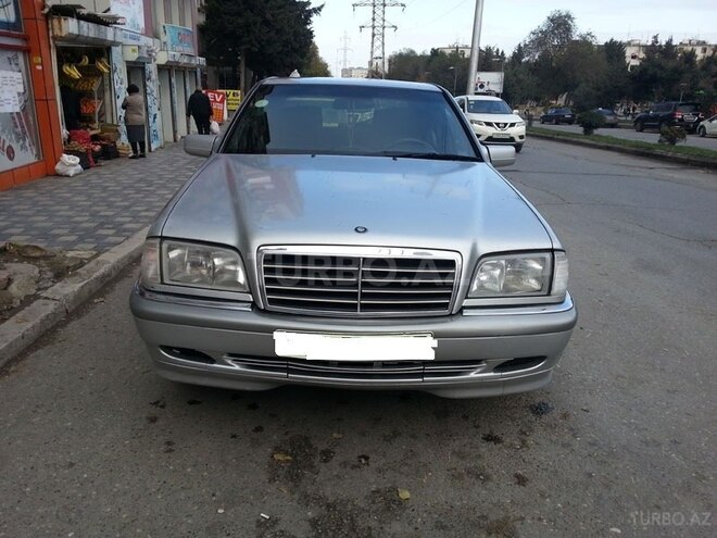 Mercedes C 240 1998, 255,000 km - 2.4 l - Bakı
