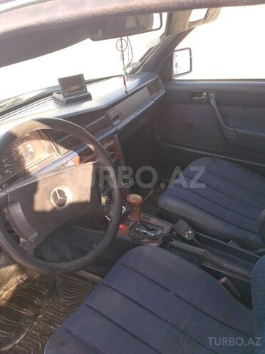 Mercedes 190 1992, 236,000 km - 2.0 l - Bakı