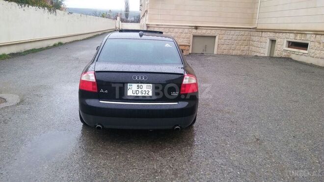 Audi A4 2003, 193,000 km - 1.8 l - Şamaxı