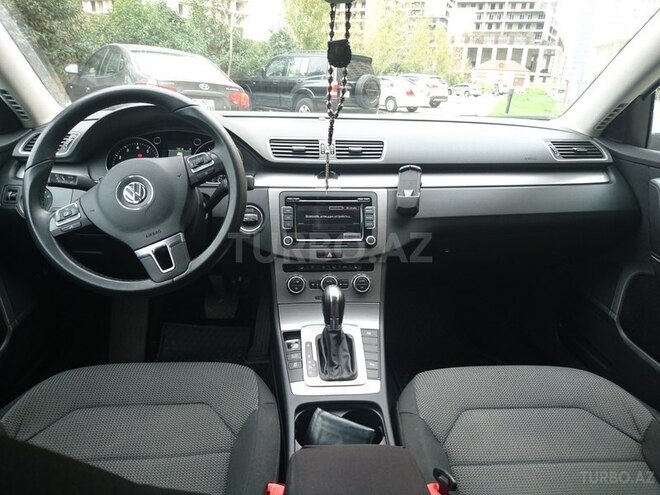 Volkswagen Passat 2014, 66,000 km - 1.8 l - Bakı