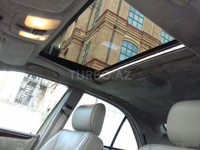 Mercedes E 240 2001, 176,000 km - 2.4 л - Bakı
