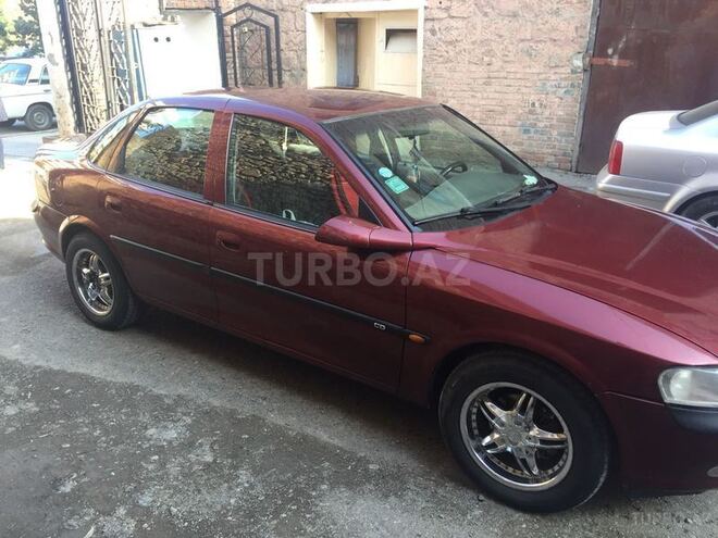 Opel Vectra 1995, 334,466 km - 1.8 l - Gəncə