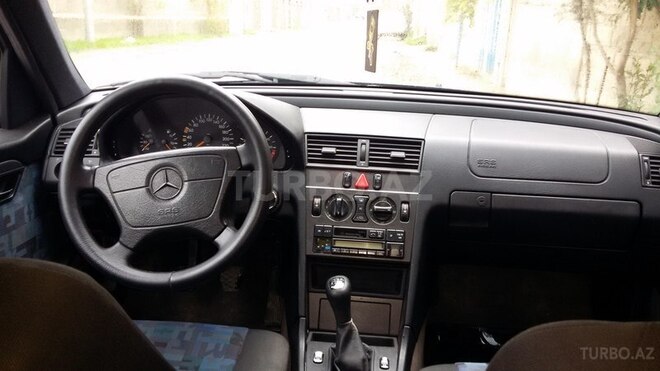 Mercedes C 180 1997, 267,560 km - 1.8 l - Bakı