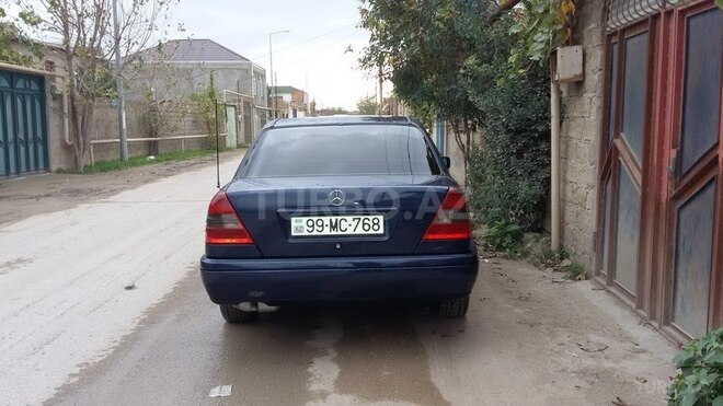 Mercedes C 180 1997, 267,560 km - 1.8 l - Bakı
