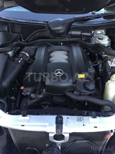 Mercedes E 240 2000, 204,000 km - 2.6 л - Bakı