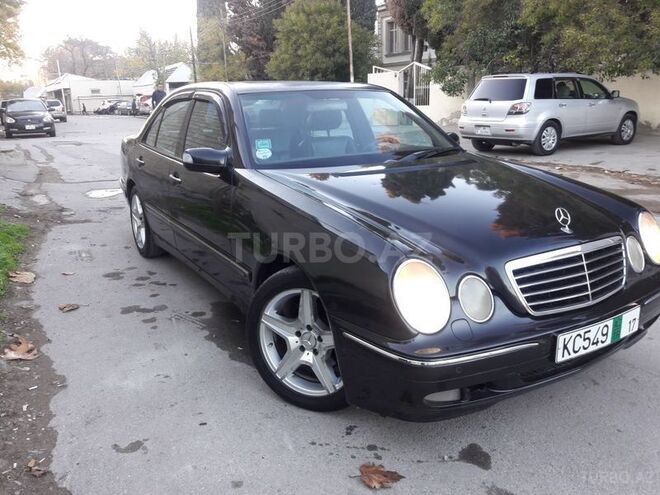 Mercedes E 280 2001, 290,000 km - 2.8 l - Bakı