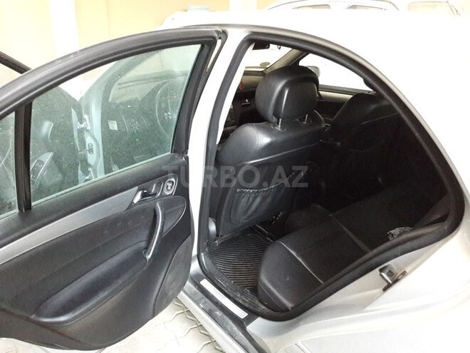 Mercedes C 250 2006, 201,000 km - 2.5 л - Xırdalan