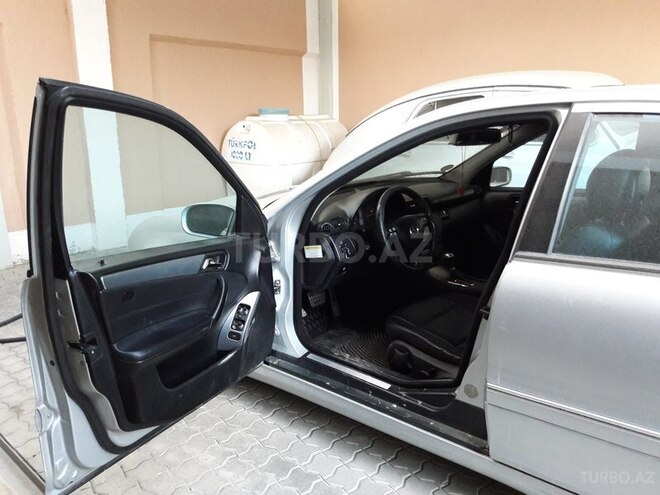 Mercedes C 250 2006, 201,000 km - 2.5 л - Xırdalan