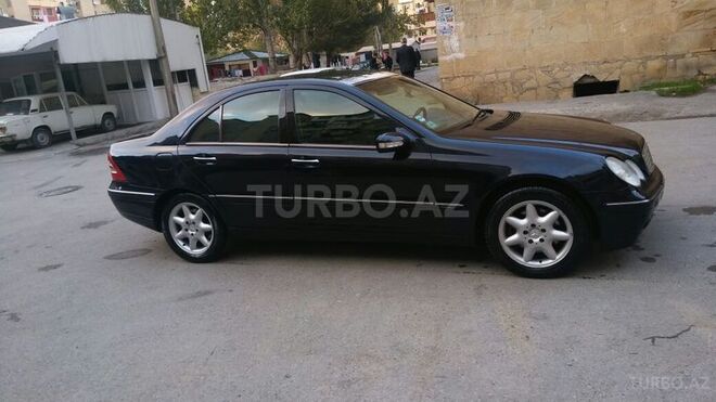 Mercedes C 240 2000, 224,763 km - 2.6 l - Bakı
