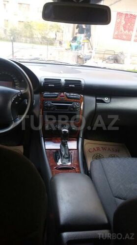 Mercedes C 240 2000, 224,763 km - 2.6 l - Bakı