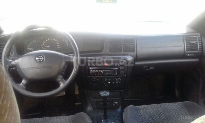 Opel Vectra 1997, 267,000 km - 2.0 l - Bakı