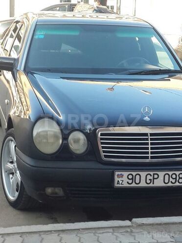 Mercedes E 200 1996, 150,000 km - 2.0 l - Gəncə