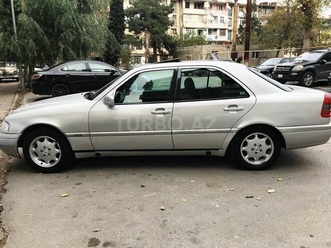 Mercedes C 180 1996, 366,730 km - 1.8 л - Bakı