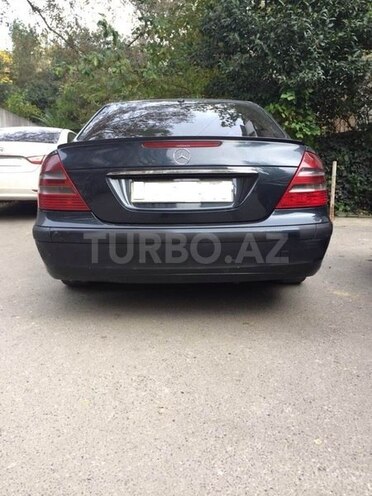 Mercedes E 220 2002, 220,000 km - 2.2 л - Bakı
