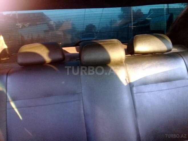BMW 320 1992, 173,000 km - 2.0 l - Ucar