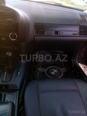 BMW 320 1992, 173,000 km - 2.0 l - Ucar