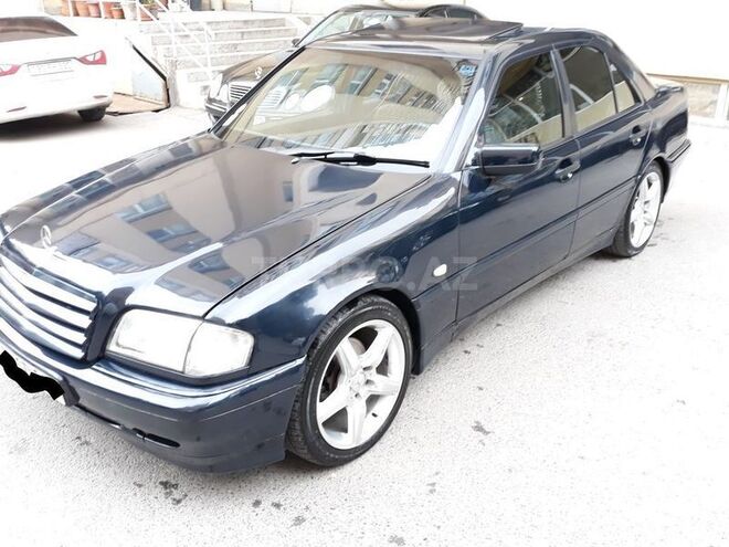 Mercedes C 180 1999, 296,500 km - 1.8 l - Bakı
