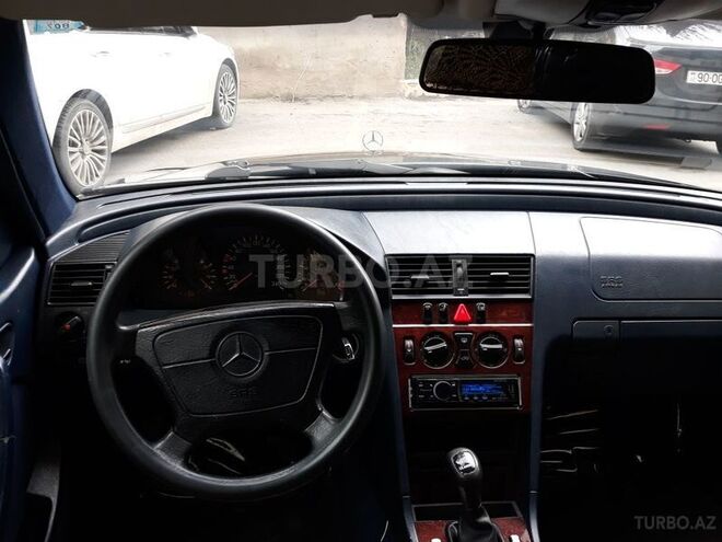 Mercedes C 180 1999, 296,500 km - 1.8 l - Bakı