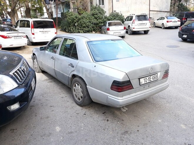 Mercedes E 320 1995, 1,995 km - 3.2 l - Bakı