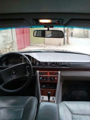 Mercedes E 230 1990, 380,400 km - 2.3 л - Bakı