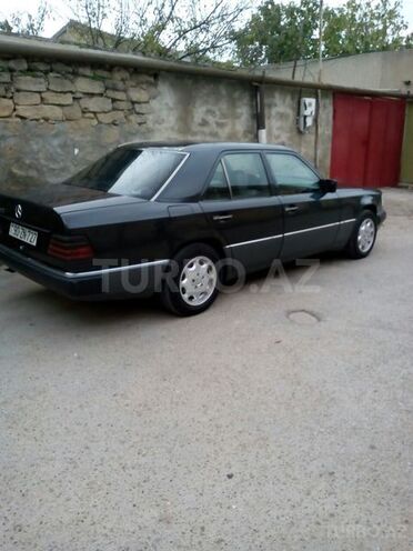 Mercedes E 230 1990, 380,400 km - 2.3 л - Bakı