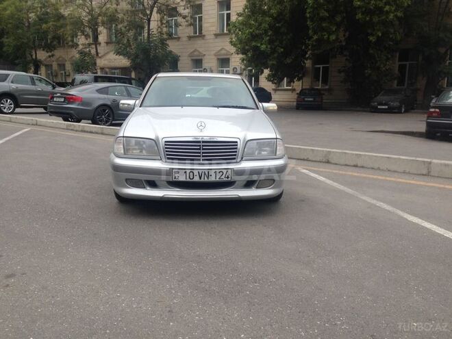 Mercedes C 220 1994, 210,000 km - 2.2 l - Bakı