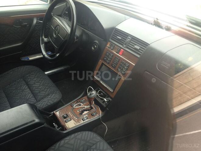 Mercedes C 220 1994, 210,000 km - 2.2 l - Bakı