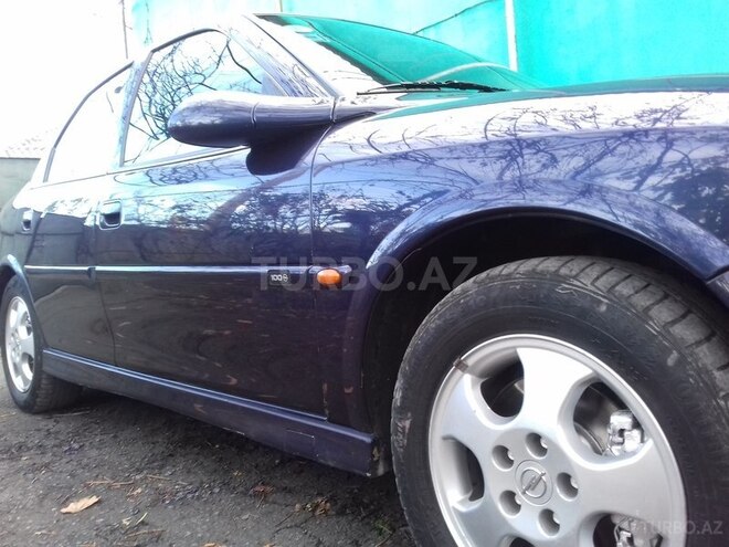 Opel Vectra 2000, 376,000 km - 1.6 л - Zaqatala