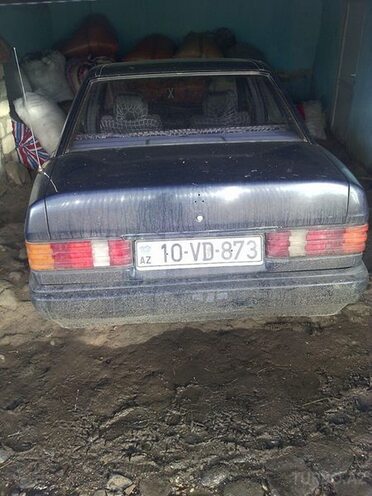 Mercedes 190 1990, 300,000 km - 2.0 l - Gədəbəy