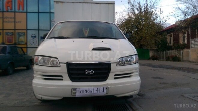 Hyundai H-1 2006, 250,000 km - 2.5 л - Balakən