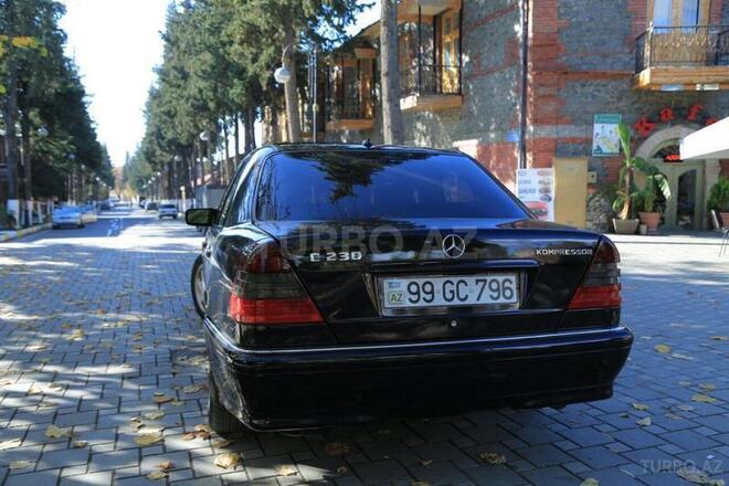Mercedes C 230 1999, 279,359 km - 2.3 l - Zaqatala