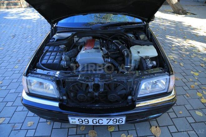Mercedes C 230 1999, 279,359 km - 2.3 l - Zaqatala
