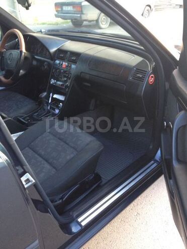 Mercedes C 180 1996, 273,000 km - 1.8 l - Bakı