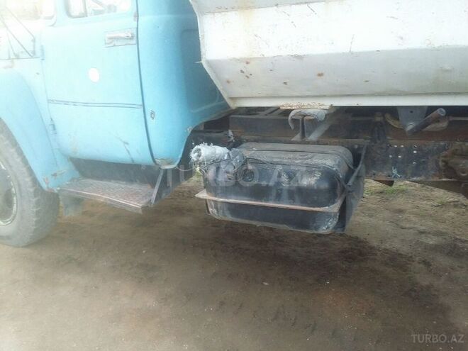 ZIL  1993, 19,999 km - 4.0 l - Bakı