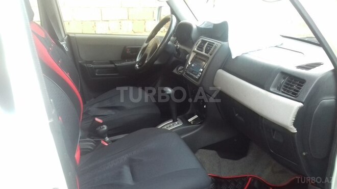 Mitsubishi Pajero io 2000, 290,000 km - 1.8 l - Sumqayıt