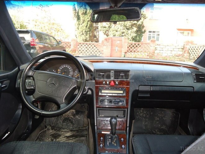 Mercedes C 240 1997, 178,977 km - 2.4 l - Bakı
