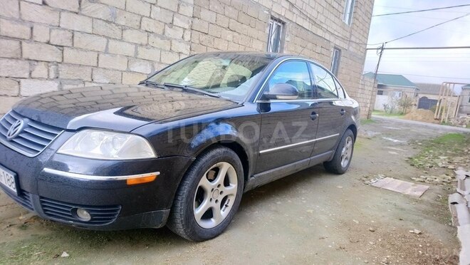 Volkswagen Passat 2003, 153,000 km - 1.8 l - Bakı