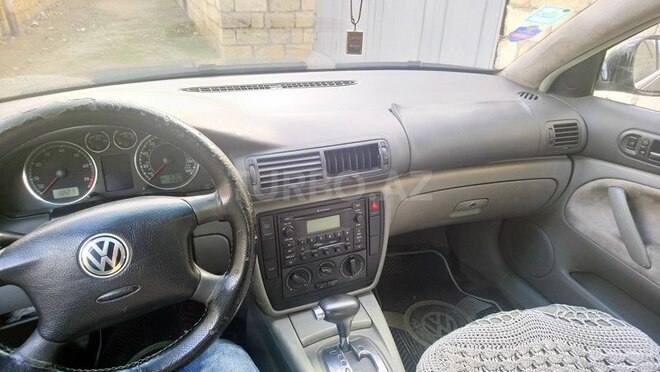 Volkswagen Passat 2003, 153,000 km - 1.8 l - Bakı