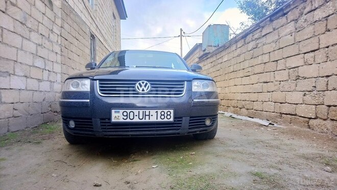 Volkswagen Passat 2003, 153,000 km - 1.8 l - Bakı