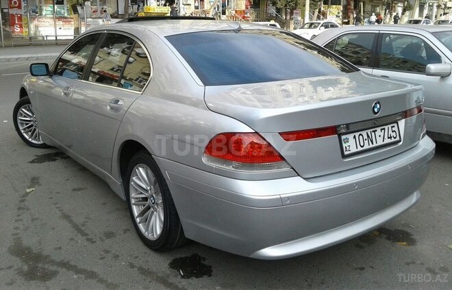 BMW 745 2002, 242,160 km - 4.4 l - Bakı