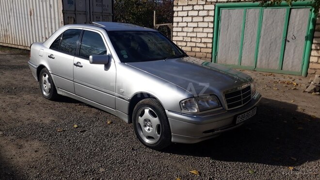 Mercedes C 180 1997, 264,375 km - 1.8 л - Qazax