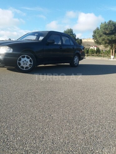 Mercedes E 220 1996, 229,848 km - 2.2 l - Bakı
