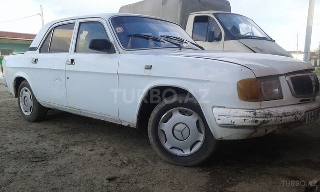 GAZ 3110 1990, 950,000 km - 1.8 l - Saatlı