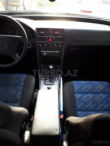 Mercedes C 180 1997, 322,000 km - 1.8 л - Bakı