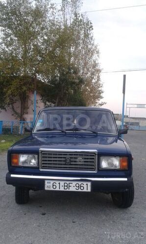 LADA (VAZ) 2107 2007, 105,000 km - 1.6 l - Ucar