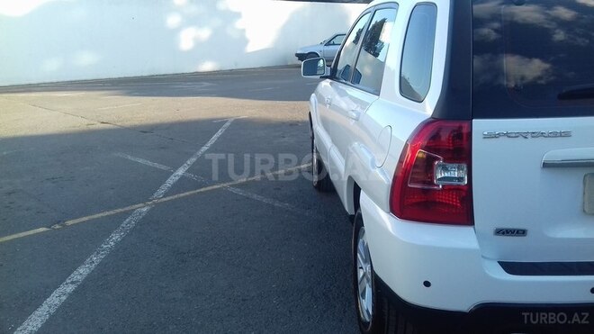 Kia Sportage 2009, 124,000 km - 2.0 l - Gəncə