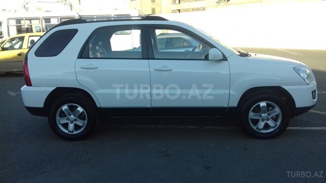 Kia Sportage 2009, 124,000 km - 2.0 l - Gəncə
